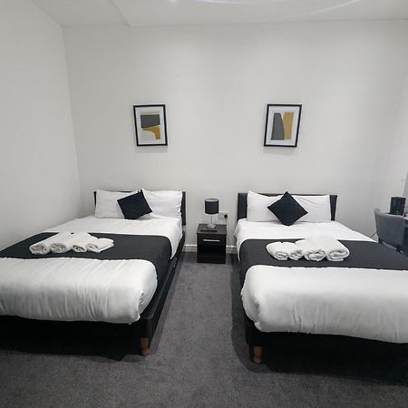 Oyo Firs Lodge London Heathrow Hounslow Buitenkant foto