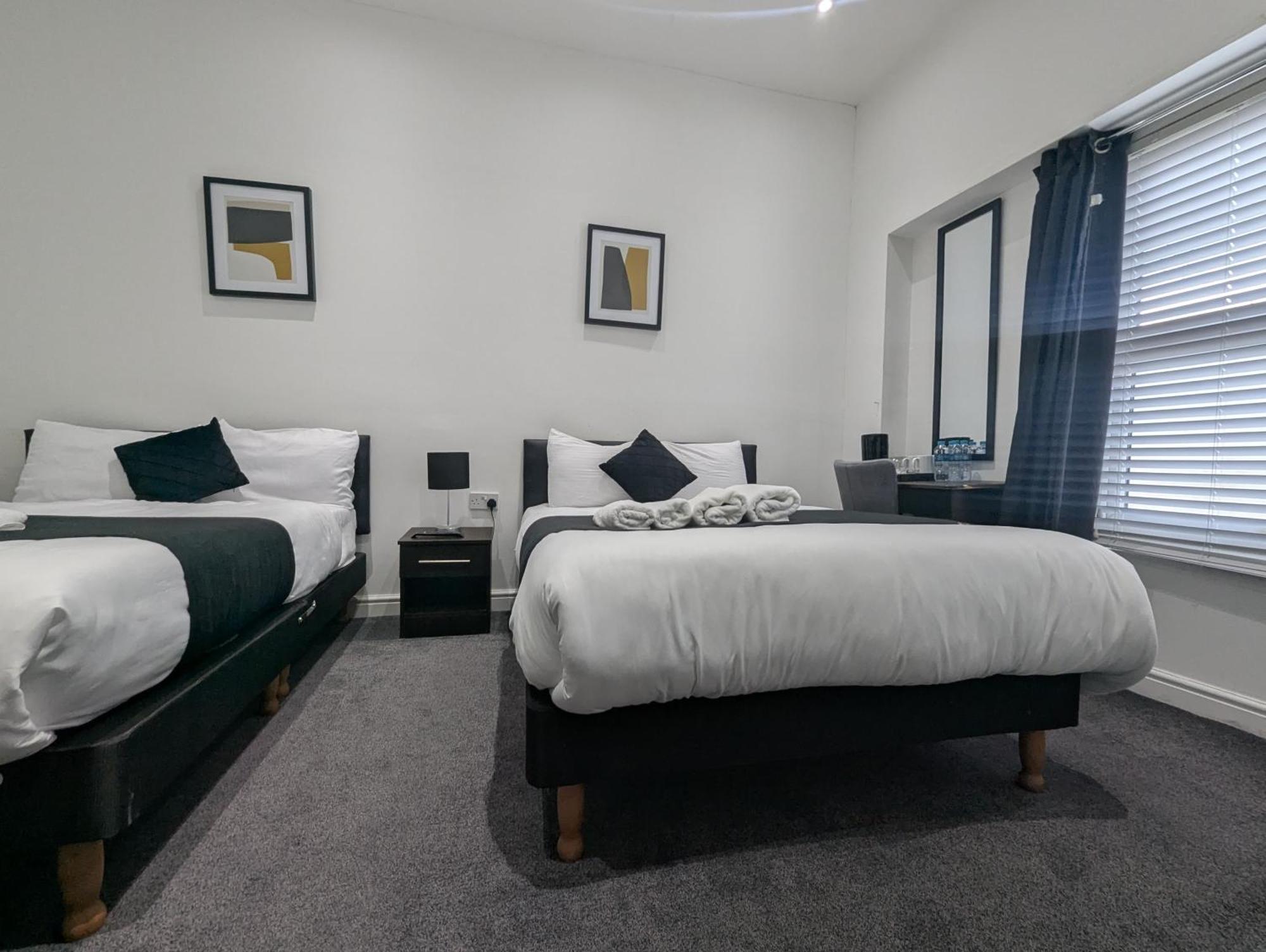 Oyo Firs Lodge London Heathrow Hounslow Buitenkant foto