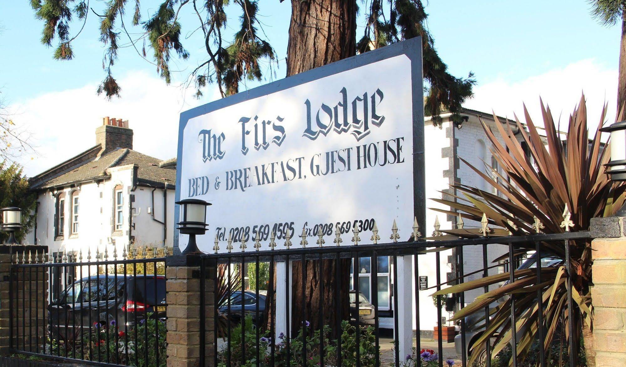 Oyo Firs Lodge London Heathrow Hounslow Buitenkant foto